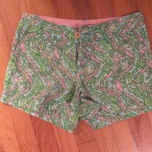 Later Gator Lilly Pulitzer Callahan Shorts